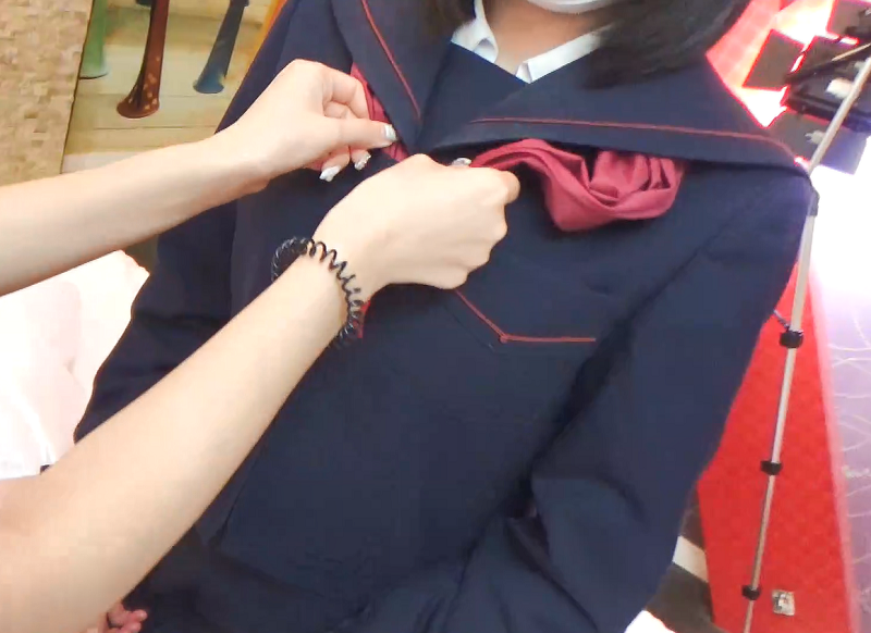 水手服三人行一部