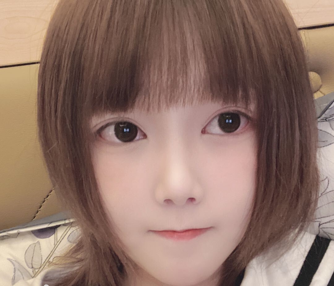 福利姬球球,628MB 63p20v 百度云