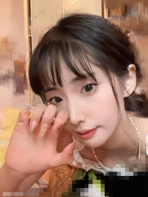 神颜女神与穿秋裤的猫图影泄密9P9V 【270m】