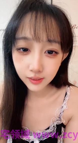 极品甜美校花【一张小宝贝】纯情性感 美乳翘臀 长腿嫩穴 颜值高 3v