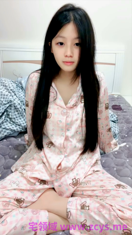 你的小月月 巨乳妹啪啪 【1.04g】