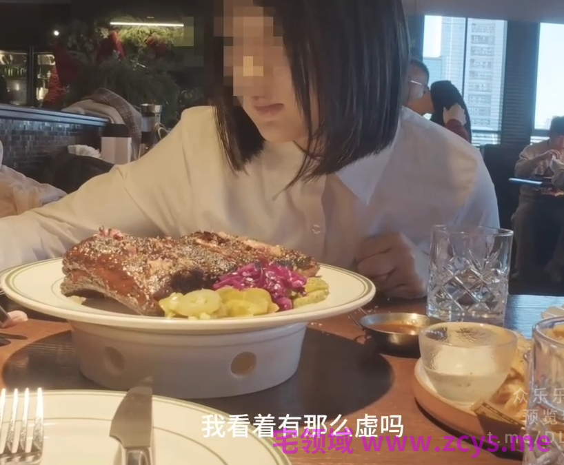 极品嫩妹-小奶酪-性瘾女摄影师   你以为这是一场浪漫的约会？其实是畅快淋漓的性爱体验（1V,993M）