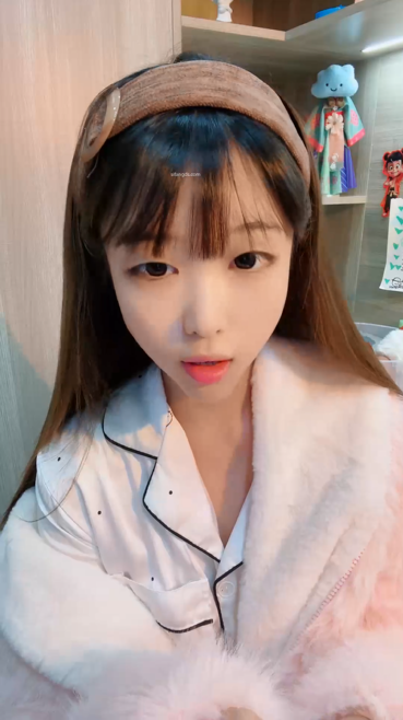 【懒羊羊大王】下海福利，道具抽插~好湿好润