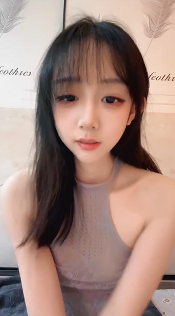 【一张小宝贝】纯情性感校花萝莉