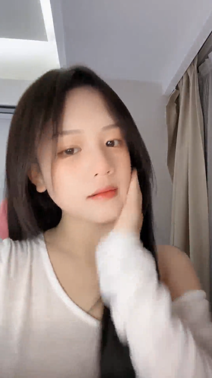 G奶女学生【e懒得喷】S狐狸精 道具自慰喷水8v