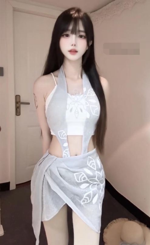 抖音 小宅琳 丝袜制服cos最新岛遇视图合集 【83P34V527M】