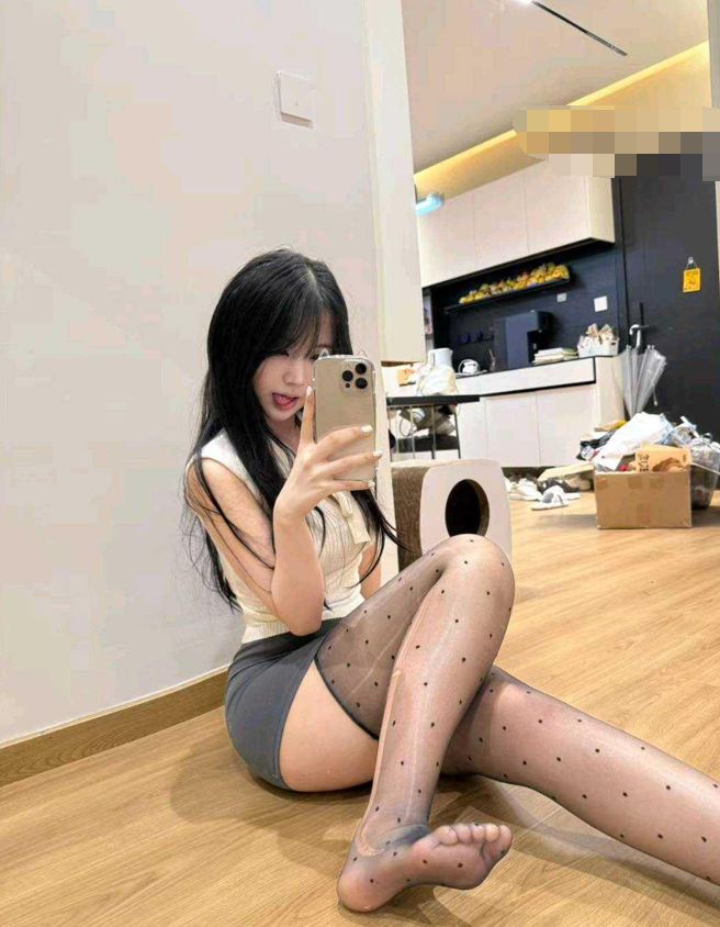 抖音 喝多了想兔 可御可萝情趣内衣丝袜合集 【545P127V1.4G】
