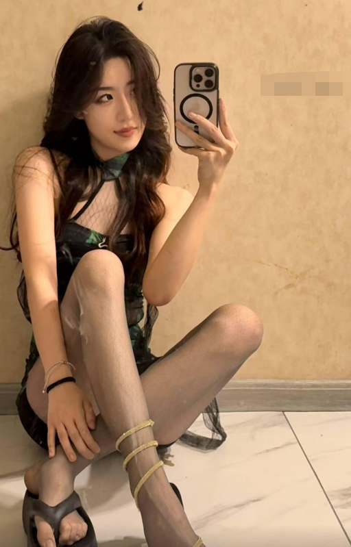 抖音 小范范(东北范one)最新岛遇情趣视图合集 【300P106V2.23G】