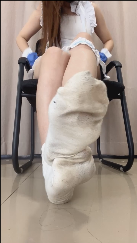 玩物直播兔牙s-251211 拜倒在妈妈的女仆装下吧【1V】【583MB百度云】
