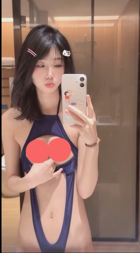 【新】抖音爱笑的小奶糖-情趣丝袜裸舞 骚舞定制福利【18V】【200MBpikpak云盘】