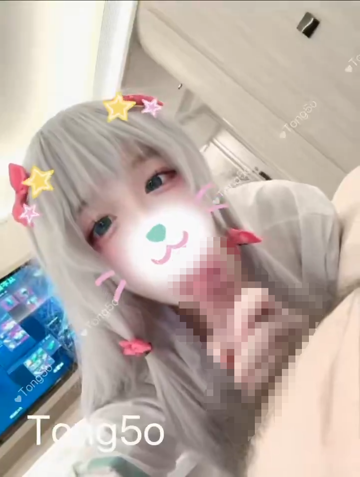 痛酱 推特高颜值极品少萝福利订阅合集cos各种角色囗交做爱日常 可惜号无了 【3P 20V 104MB】