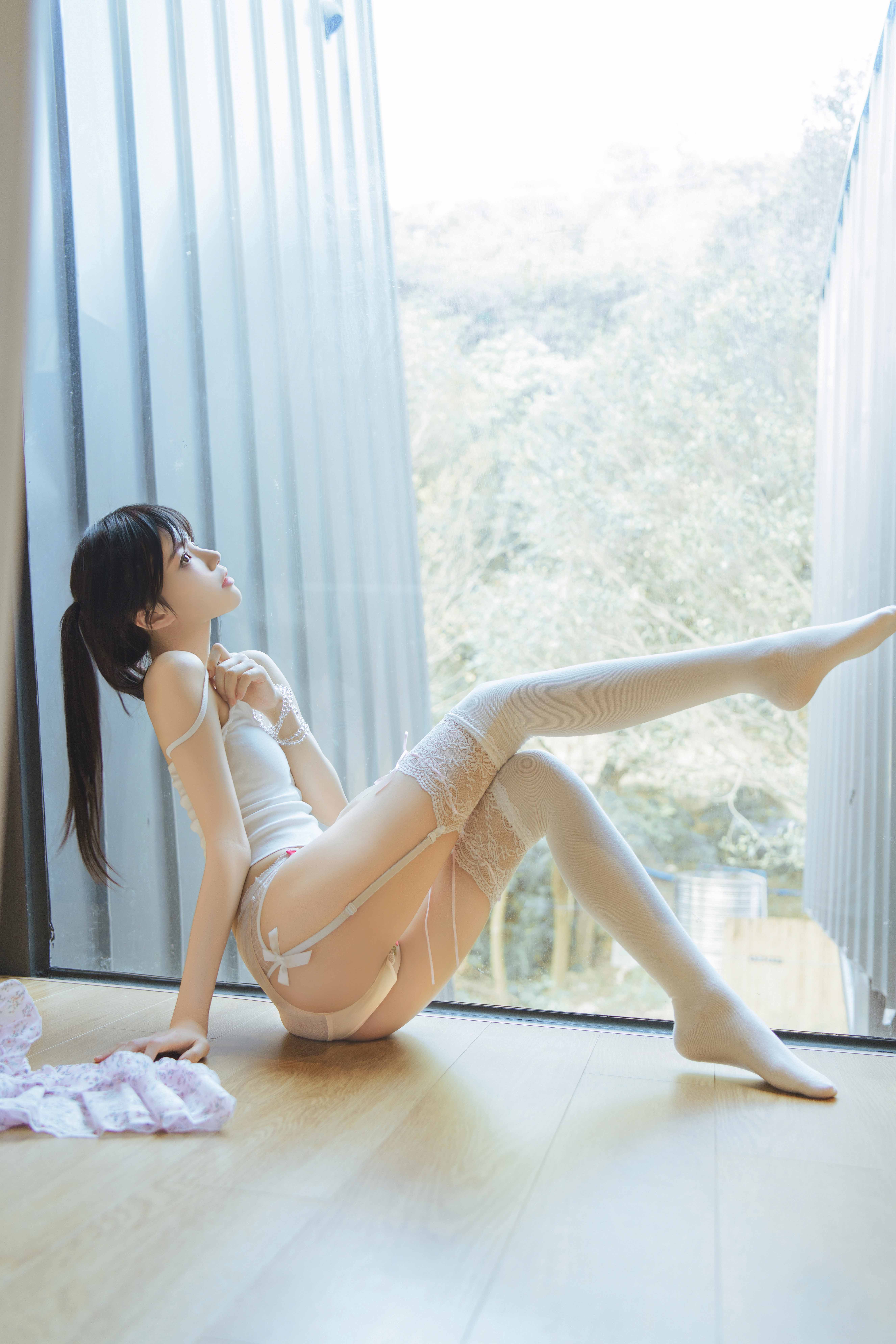 【新】桜桃喵 - 春日碎花【57P+1V】【1.14Gpikpak云盘】