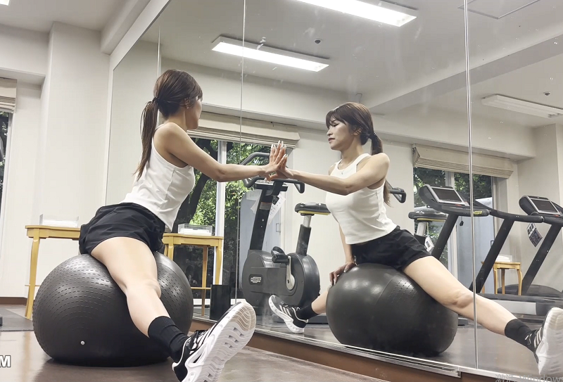 健身女孩一部