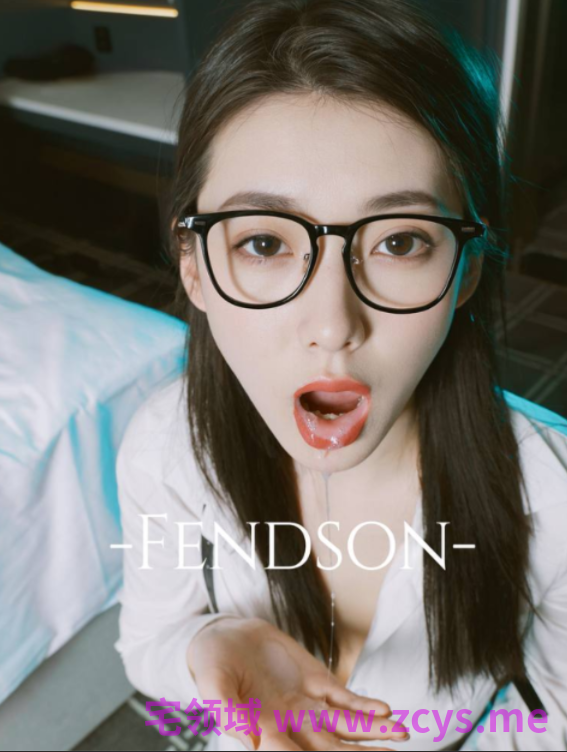 摄影约啪大神-Fendson's DkwZ- 第17期 极品冷白皮眼镜车模  原版水印（2V,5.57G）