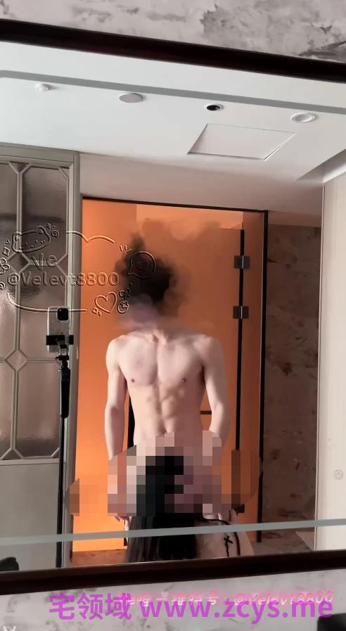 七月七、香菜合作M属性大奶女主170长腿「Velevt8800」健身猛男镜前爆肏，只想被这种身材的男人操的骚货