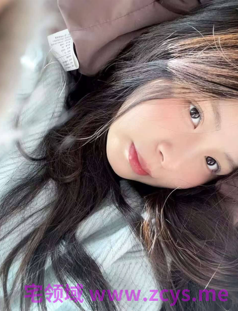 在北京的小红书美女，被男友调教，骚的不行 5p 10v 439m