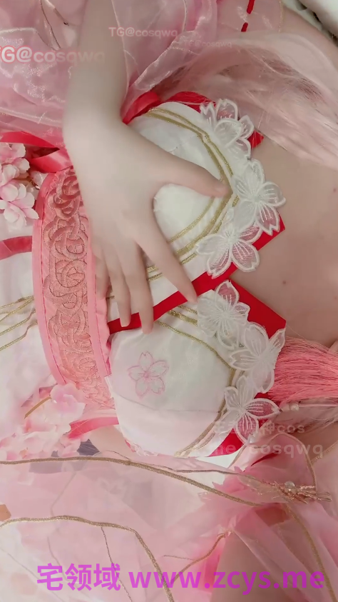 巨乳福利姬 咩咩 胡桃cos 【1V 333MB】