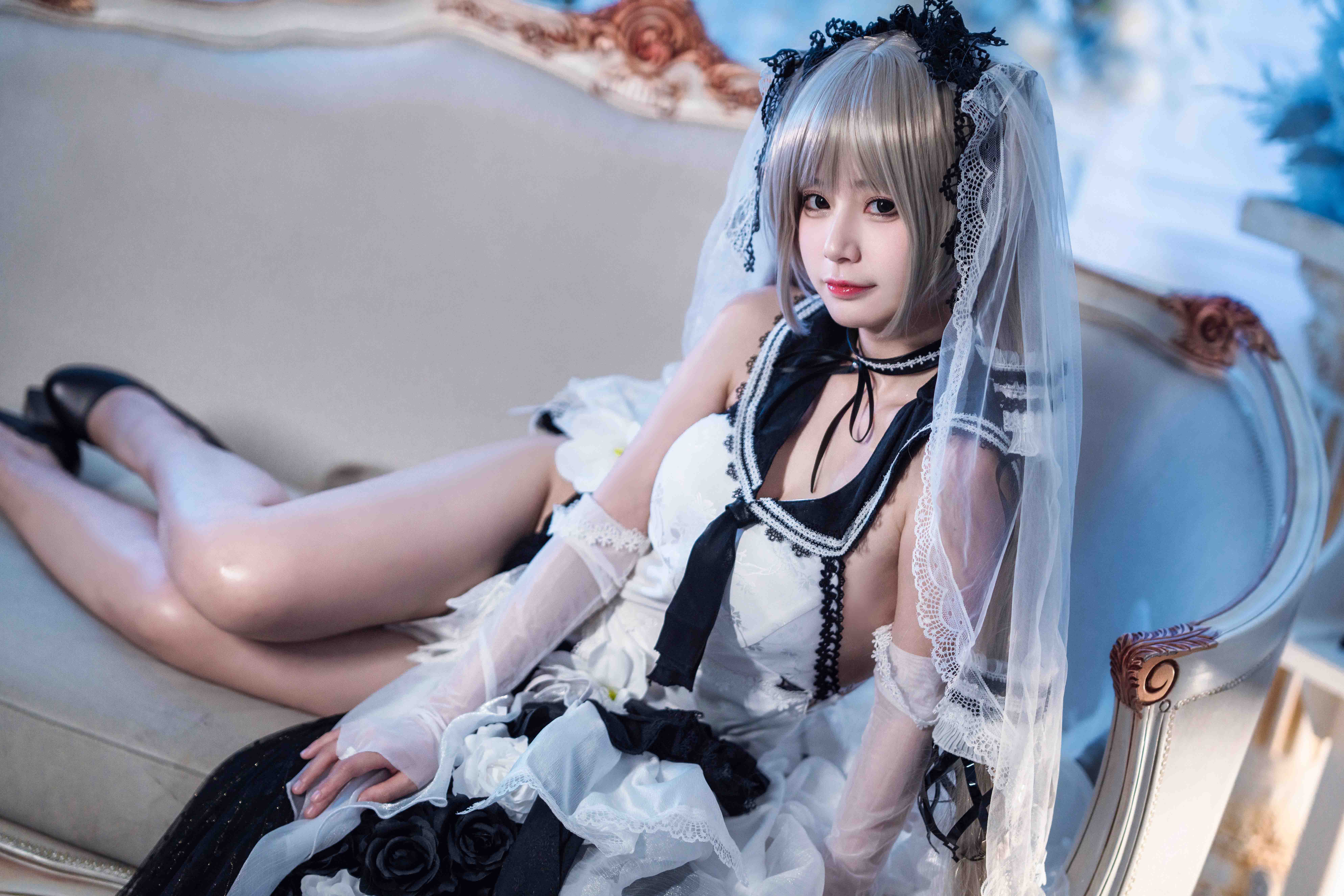 【新】B站UP-猫大人-可畏「梳妆的大小姐」【21P】【365MBpikpak云盘】