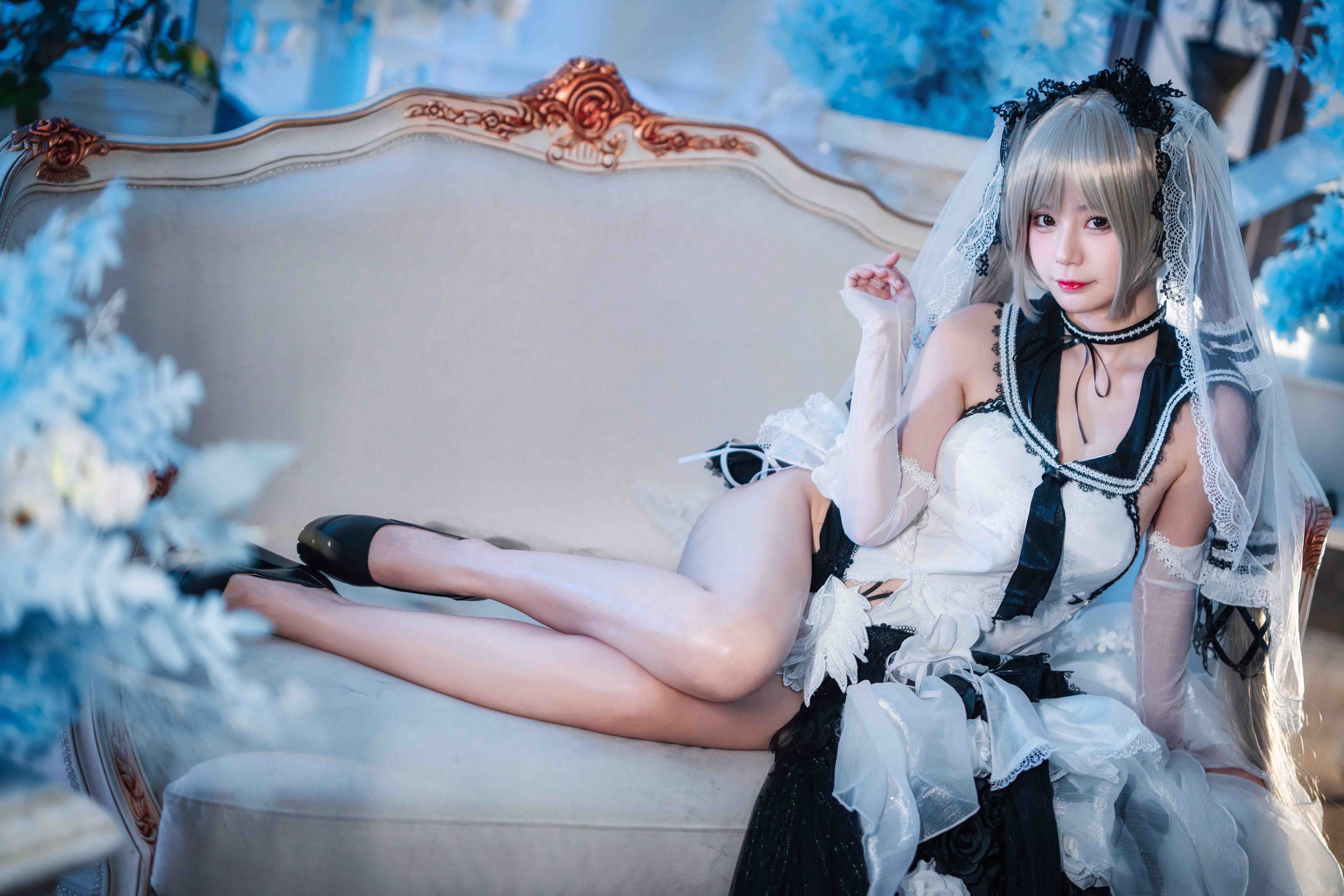 【新】B站UP-猫大人-可畏「梳妆的大小姐」【21P】【365MBpikpak云盘】