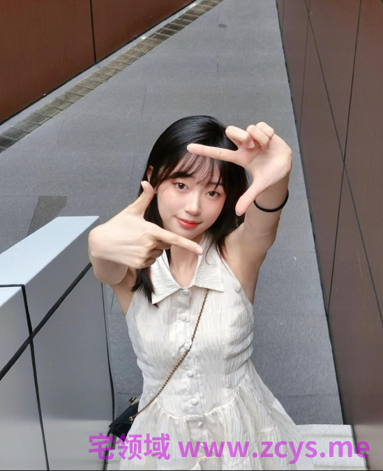 百变女神周佳怡性爱日常 120p 66v 3.18g