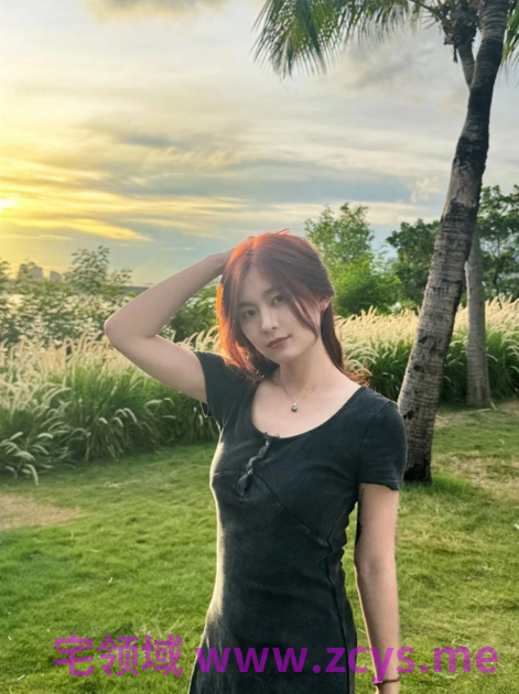珠海文静女生性爱日常泄密 2p 8v 1.19g