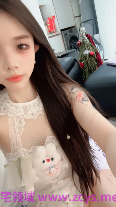 【兔】乖巧美女 最美的无毛嫩逼【2v】