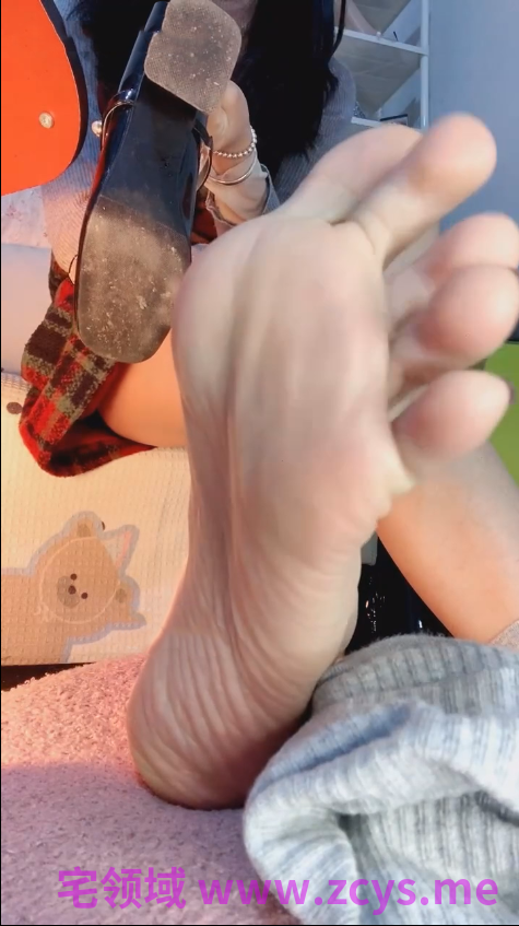 玩物直播苒苒s-251226 早泄连榨棉袜早泄极速射精【1V】【402MB百度云】