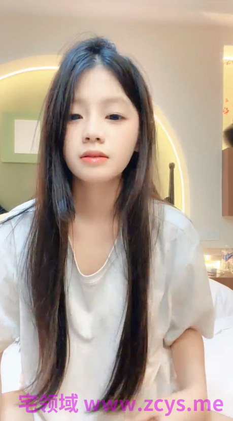 你的小月月 巨乳白虎学妹 【770m】