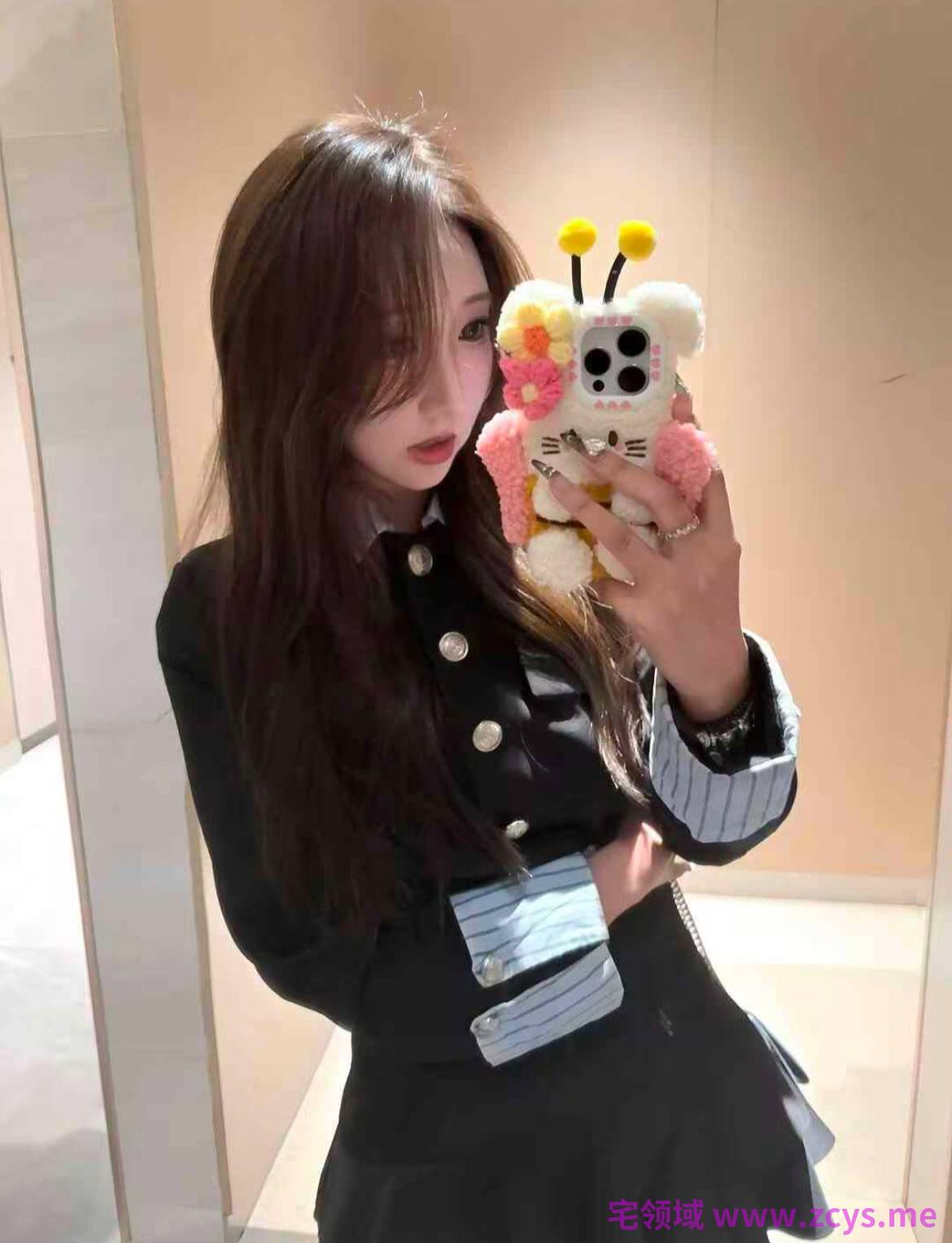 泄密！深圳超反差女二是金主的小母狗，女仆裝玩口球露脸啪啪 1V 180m