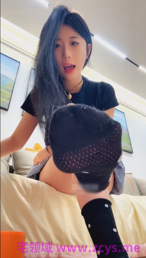 玩物直播芭妮s-251226 红绿灯喜欢黑棉袜的狗的福音【1V】【574MB百度云】
