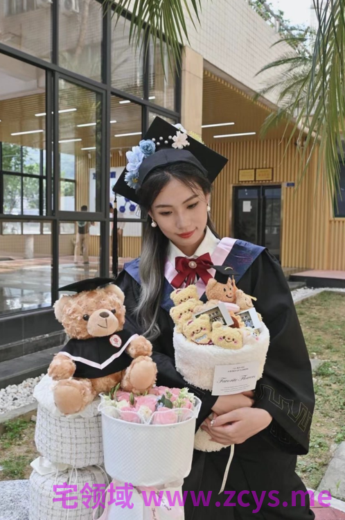 海南三亚周书婷，长的有点像一个明星9v31p467m
