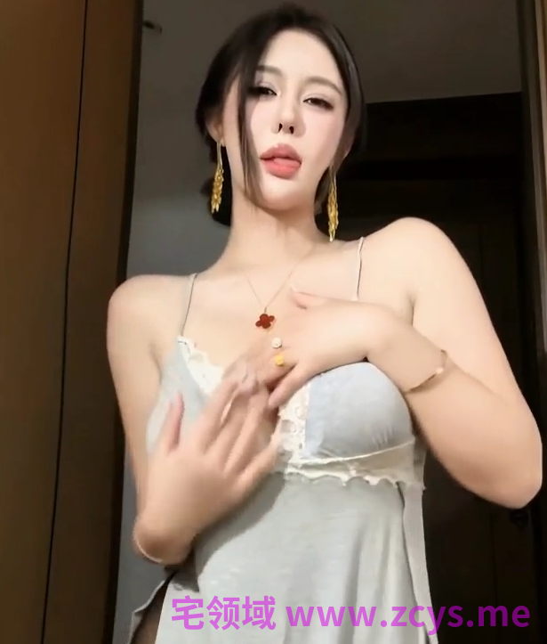抖音百万粉极品御姐-依阳babay-万元定制完整13分钟+自慰短片（2V,198M）