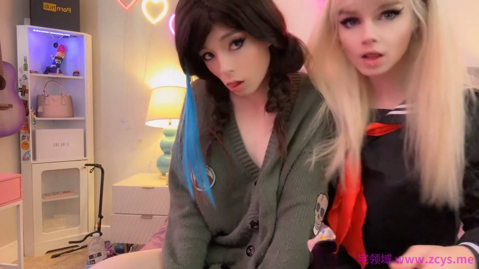 男娘三明治。男娘coser Aroma