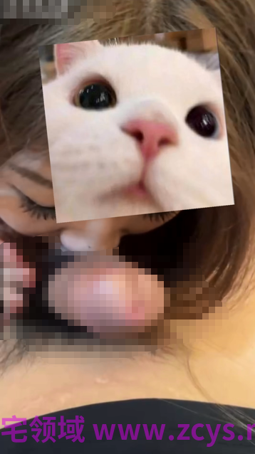 Amber【4号女主】酒吧营销大学生，晚上喝完酒带回家，但是来姨妈了，没办法，只能口爆射她一嘴，长相很清纯，有点气质的，奶子超级大
