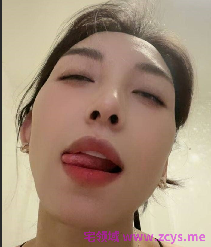 极品宝妈-九儿是淘淘妈-私拍福利（11P,28V,621M）
