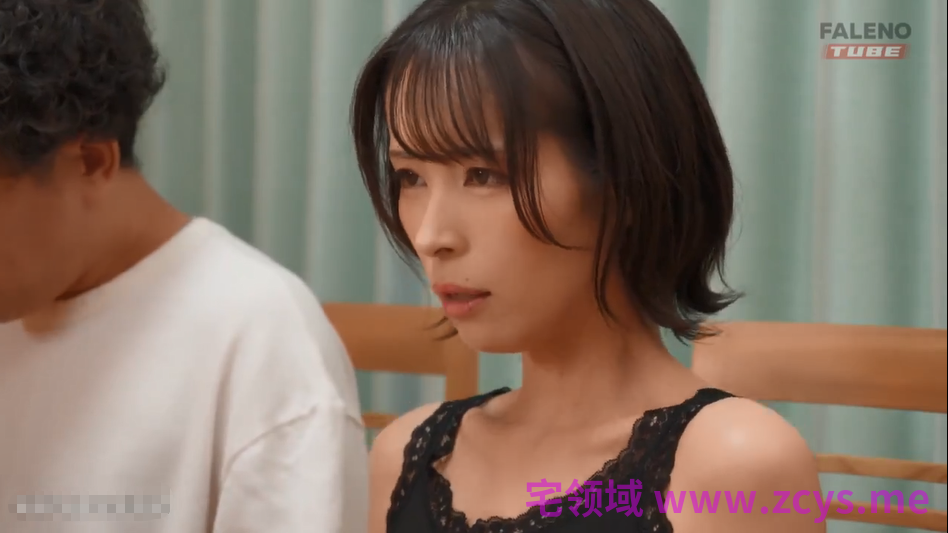【真人版改编】我的前同班同学兼性伴侣凉子喜欢粗暴的性爱。主演：真木京子_原作：江田【1.21g】