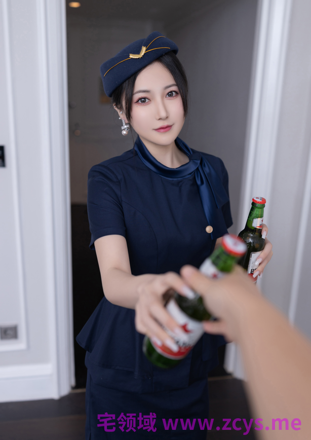 鱼子酱 - 空姐制服 【120P1.49G】