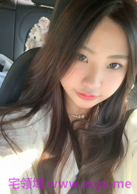湖北反差女大，蜂腰翘臀蒙眼堵嘴牵引，又是一只听话的小母狗，男主酷爱后入无水印原版1v7p334m