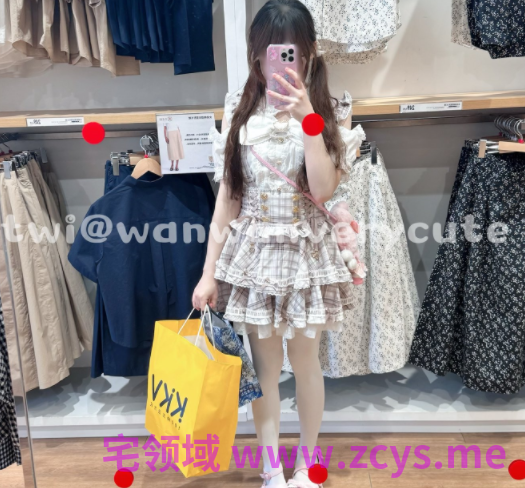福利姬-小晚宝-新 学生妹（1V,302M）