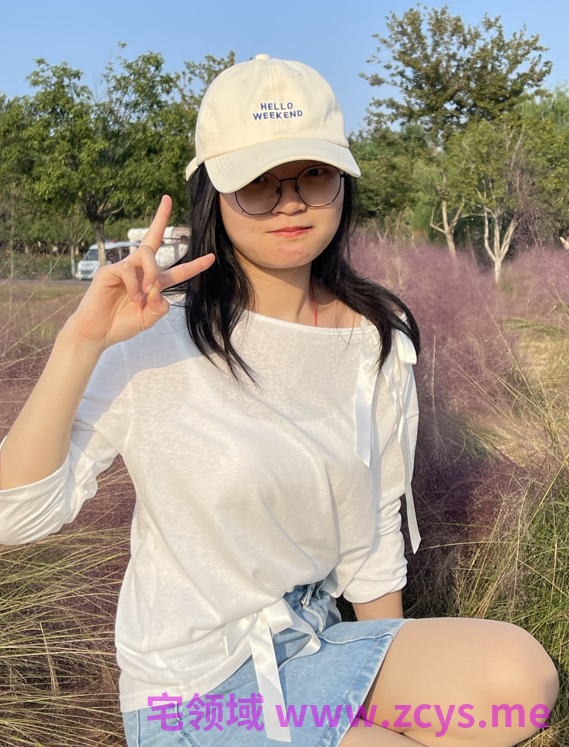 武汉可爱眼镜妹等2女主泄密12v2p2.87g