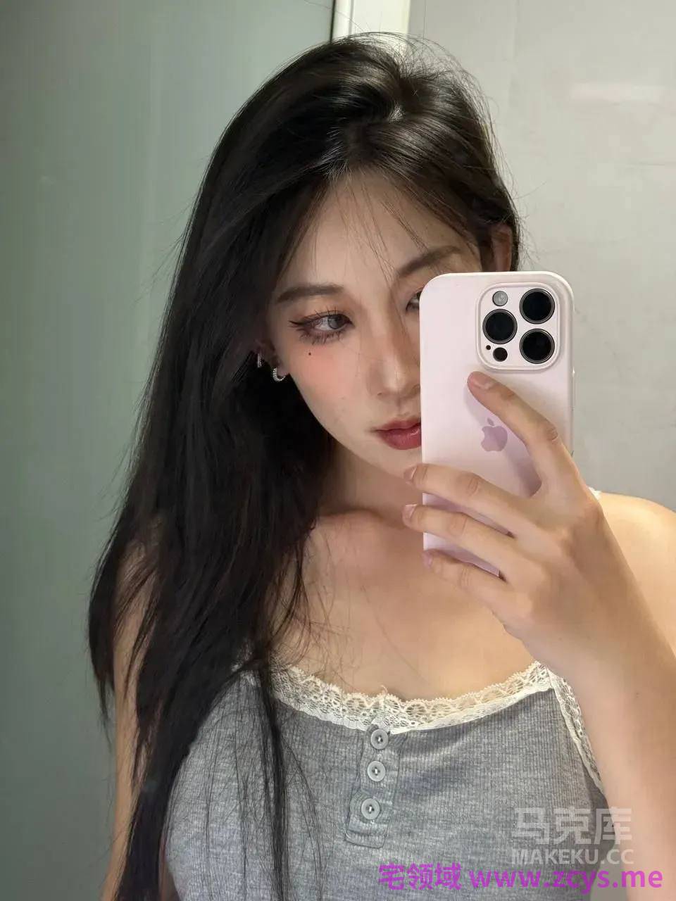 极品颜值泄密情侣,女主颜值很高。PIKPAK盘
