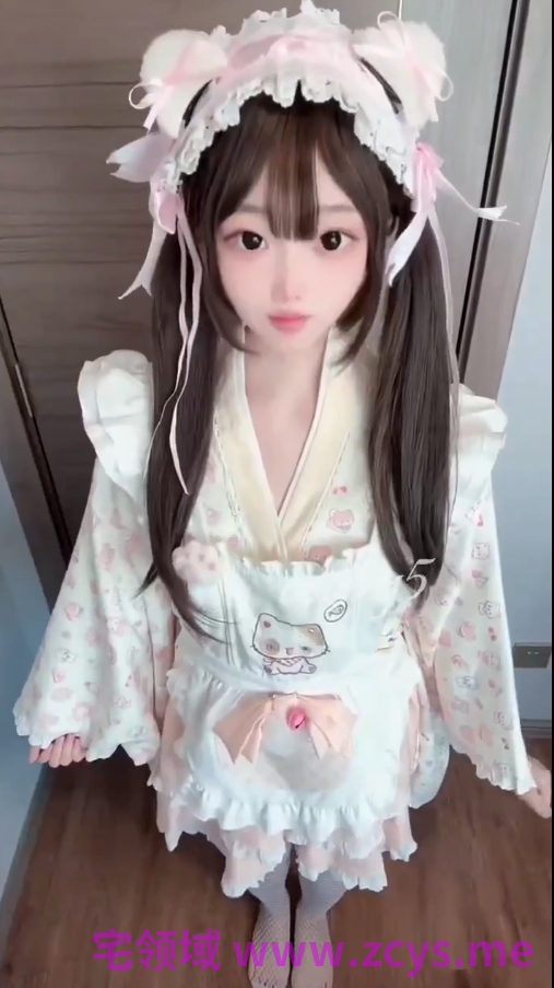 软酱 抖音风大号萝莉白虎逼1v30m