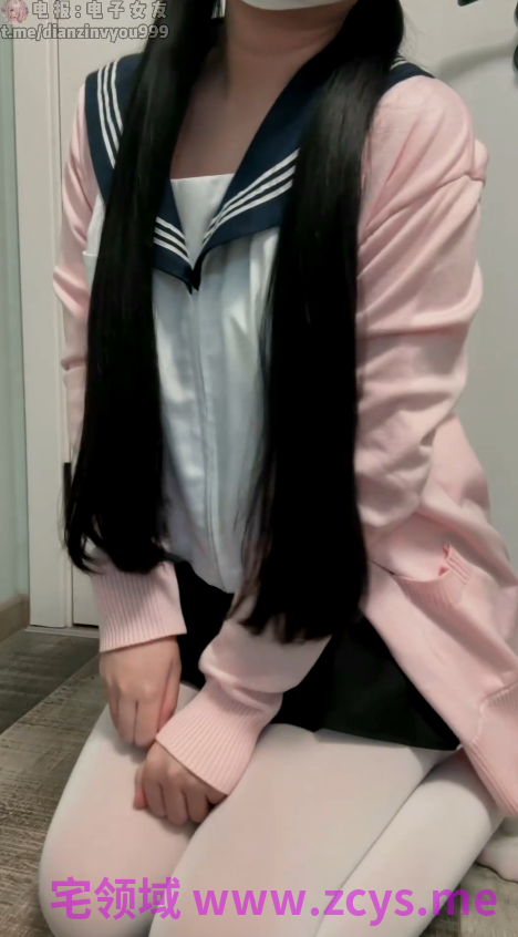 猪脚饭抖音网红门槛新流出3v女仆装+水手服+情趣内衣自慰 【3V 1.28GB】