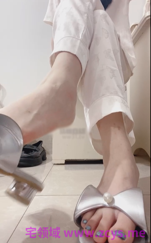 玩物直播敢敢s-260512-260514 四部合集【4V】【850MB百度云】