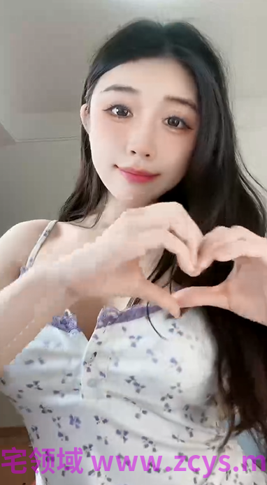 【原档无水印】超高颜值御姐，看生活照有种大家闺秀的气质,把粉穴怼镜，和金主约个炮还自己拿手机边拍边喊救命【8v】【1.81g】