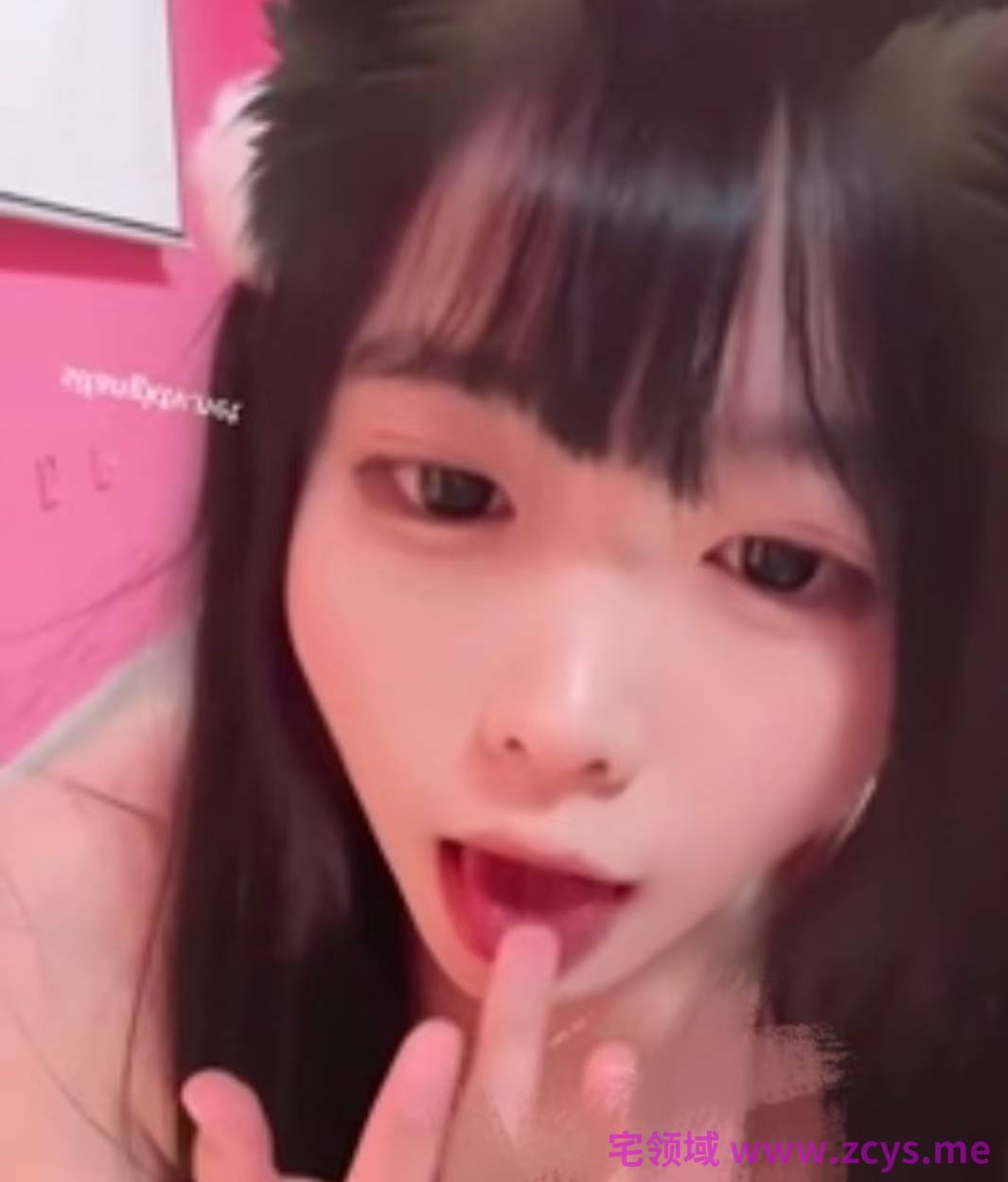 甜妹萝莉福利姬自慰合集 1v 130m