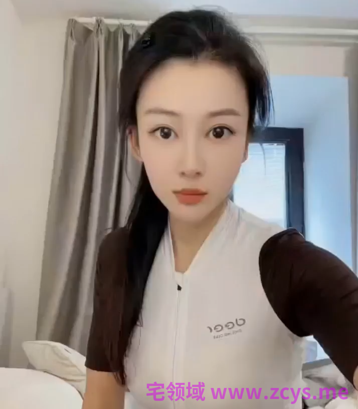 超骚御姐-女王很饿-发骚自慰福利（11V,258M）