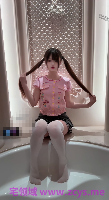 幼宝 yyilililil 6月788私定版 白丝女儿服逼脸同框 水晶棒浴室多姿势玩具自慰叫爸爸 【1V 288MB】