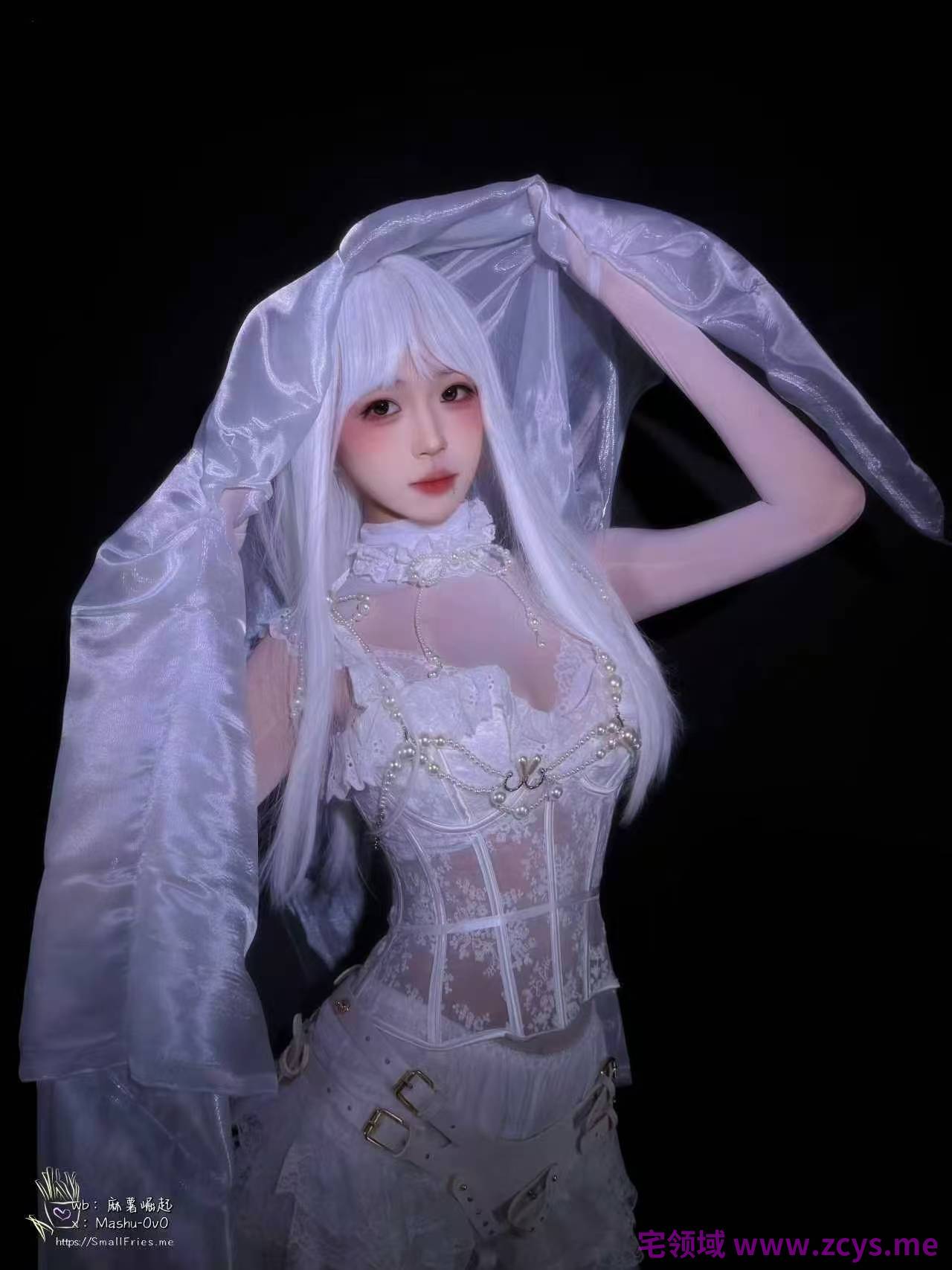 （无水印原版）麻薯好吃  圣洁的僭越[110P-540MB]