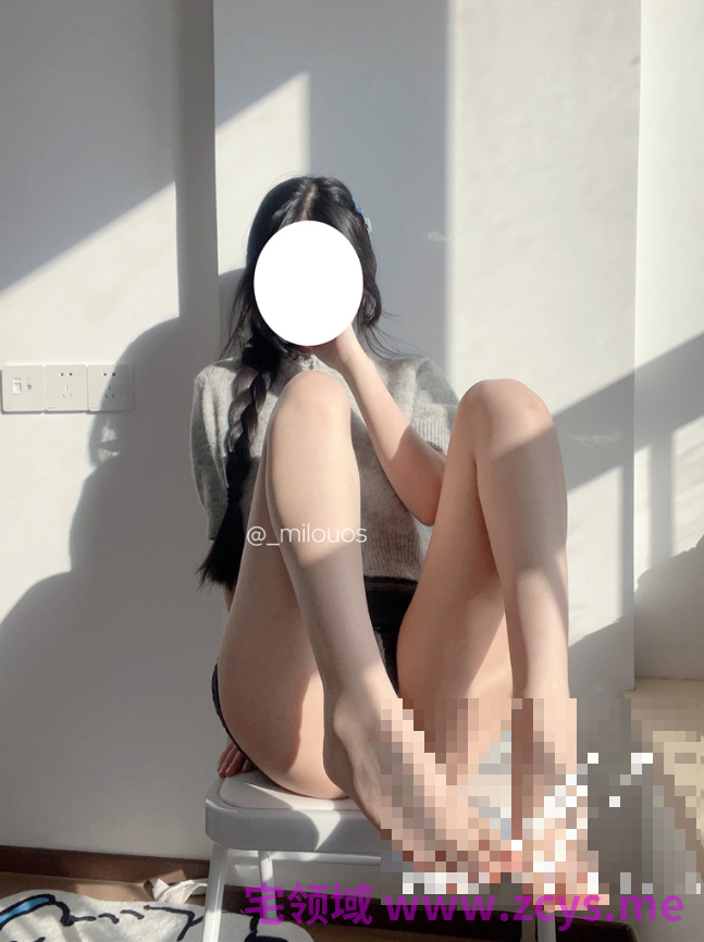 莎弥拉 moliiovo3 毛衣小妈裙，硅胶牛子弹力插，极品娇喘，顶级诱惑+网红合集 2V581M P盘